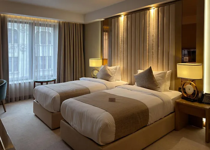 Marjan Plaza Hotel